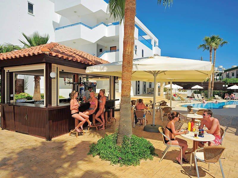 Petrosana Hotel Apartments Αγία Νάπα Εξωτερικό φωτογραφία