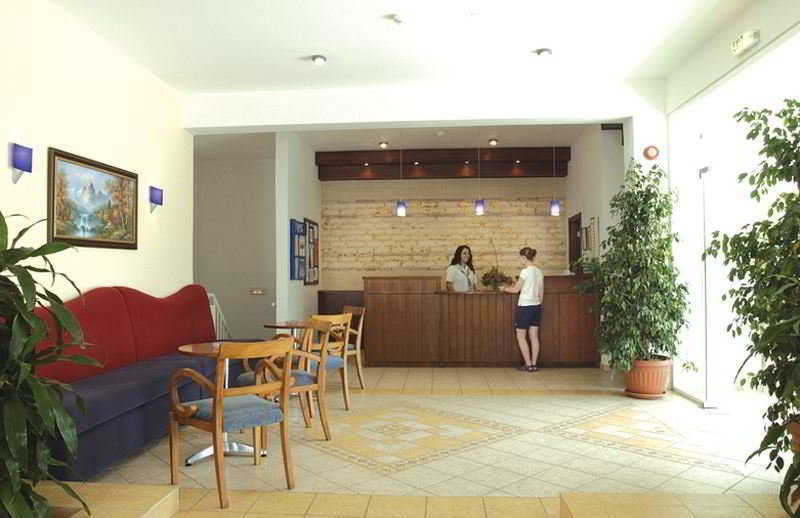 Petrosana Hotel Apartments Αγία Νάπα Εξωτερικό φωτογραφία