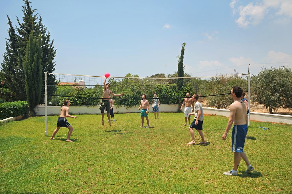 Petrosana Hotel Apartments Αγία Νάπα Εξωτερικό φωτογραφία
