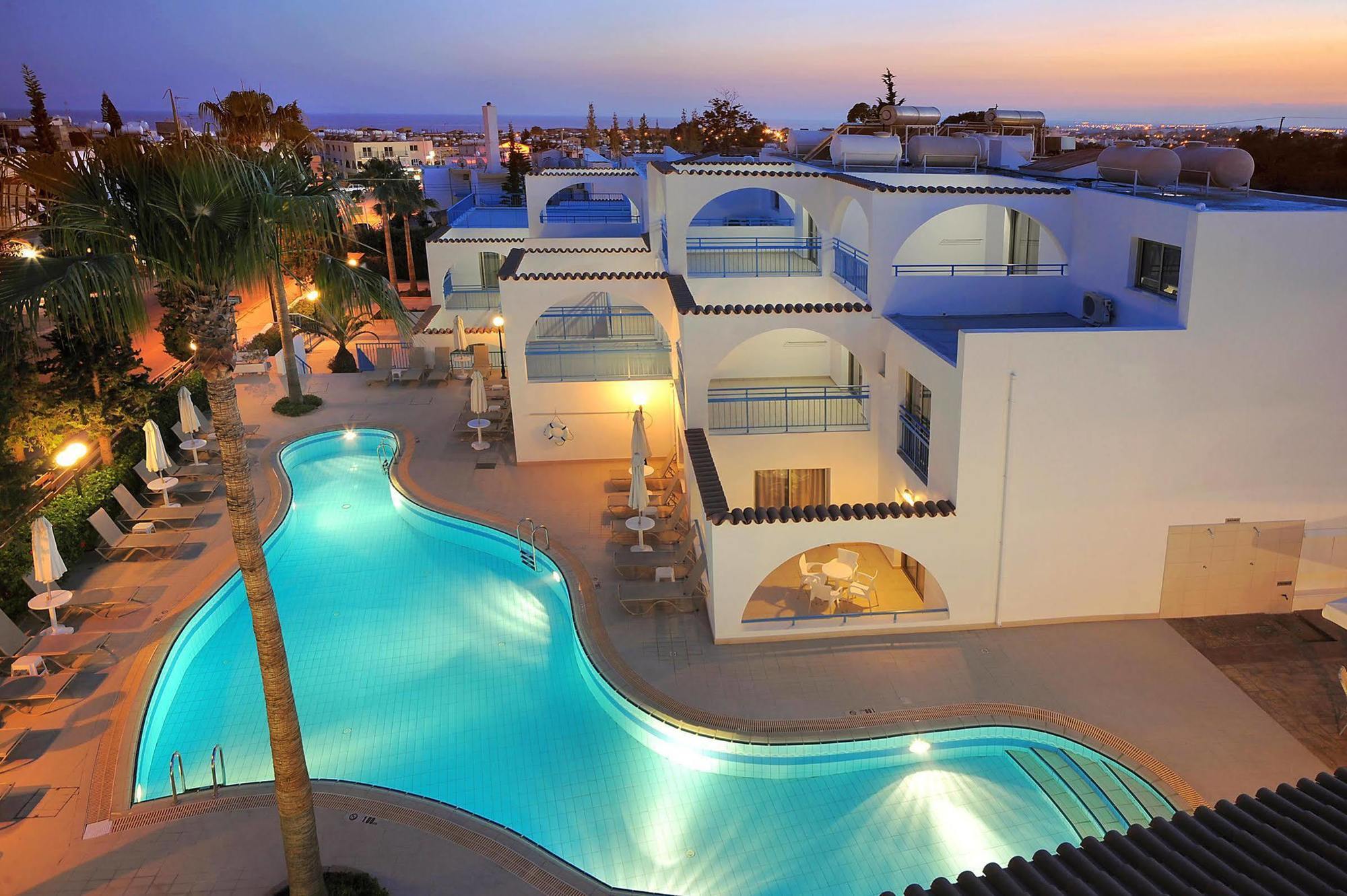 Petrosana Hotel Apartments Αγία Νάπα Εξωτερικό φωτογραφία
