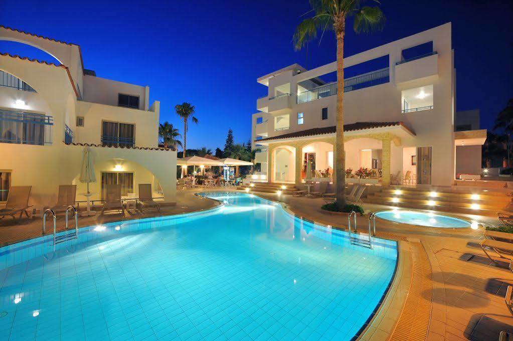 Petrosana Hotel Apartments Αγία Νάπα Εξωτερικό φωτογραφία
